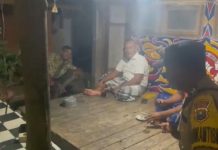 POLSEK TAMBAKBOYO MELALUI BHABINKAMTIBMAS LAKUKAN SAMBANG DESA BINAAN