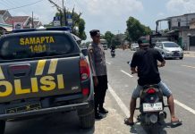 Petugas Patroli Polsek Widang Sosialisasi Tertib Berlalu Lintas