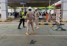 Sambang pos keamanan