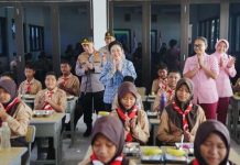 Titiek Soeharto: Terima Kasih Kapolri Sudah Ikut Perbaiki Pendidikan di Indonesia