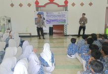 Polsek Senori Polres Tuban Polda Jatim Melaksanakan SPMB Tahun Ajaran 2026-2027 SMA Kemala Taruna Bhayangkara Di SMPN 1 Senori