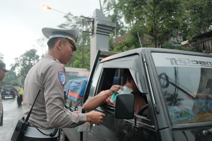 WhatsApp Image 2025-12-01 at 09.12.45