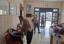 Budayakan Hidup Bersih, Polsek Kenduruan Polres Tuban gelar korve mako dan halaman sekitar