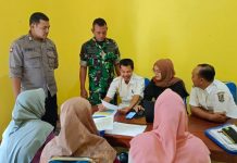 Perkuat Sinergi Petugas Polmas Polsek Senori Polres Tuban Polda Jatim Laksanakan Sambang ke Perangkat Desa
