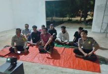 Polsek Senori Nobar Piala Dunia Bareng Warga Rayung, Pererat Kedekatan Jaga Kamtibmas