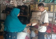 Unit Reskrim Polsek Kenduruan Polresta Tuban Pantau Harga Beras dan Sembako, Pastikan Stok Aman